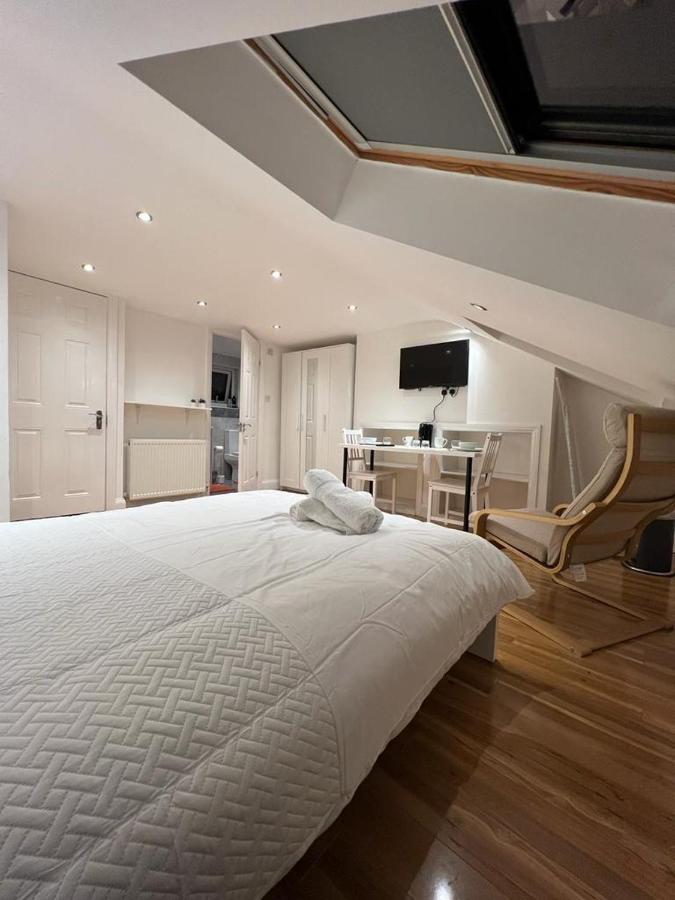 Hotel 93 West Road London Exterior foto